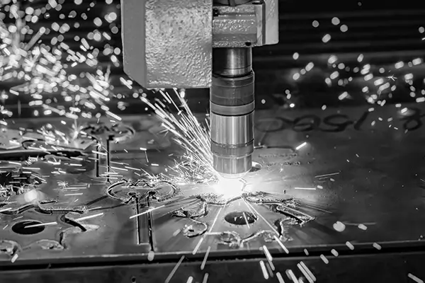 鈑金 30 年加工經驗